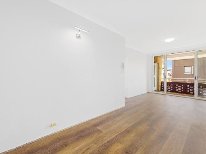 2 bedrooms Apartment / Unit / Flat in 1/144 Curlewis Street BONDI BEACH NSW, 2026
