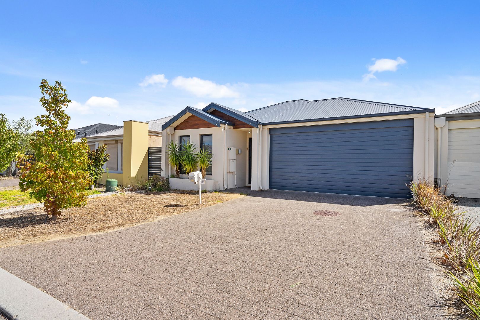 19 Fairoaks Way, Aveley WA 6069, Image 2