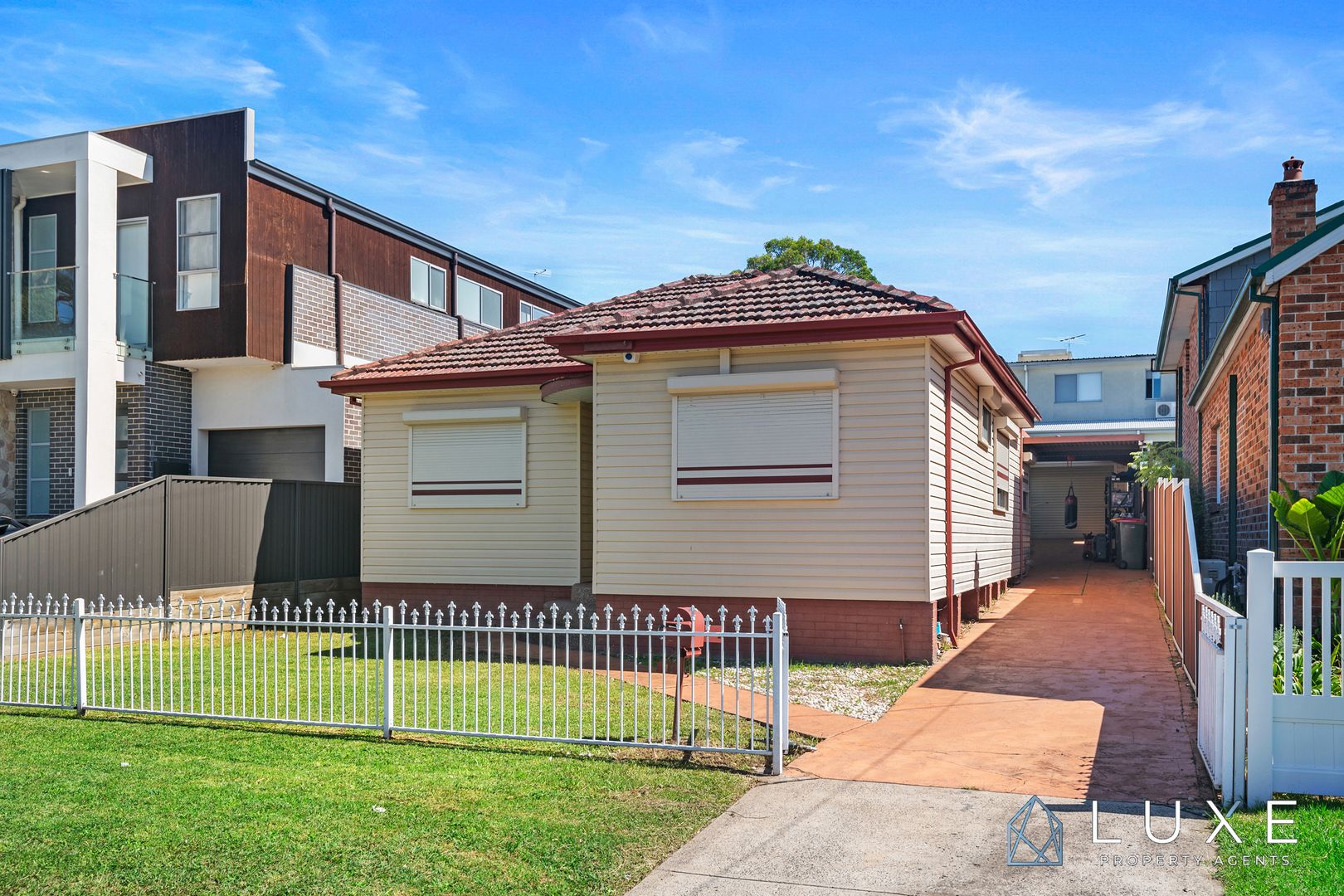 13 Ruth Street, Merrylands West NSW 2160