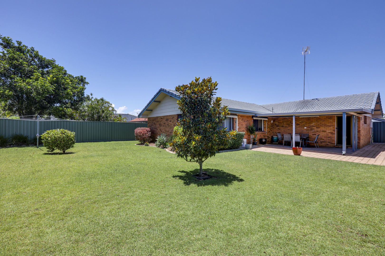 126 Oceanic Drive, Mermaid Waters QLD 4218, Image 1