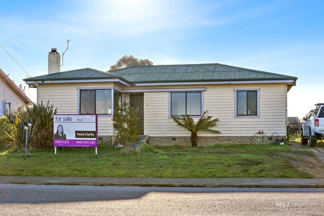 Picture of 15 Hume Street, MAYFIELD TAS 7248
