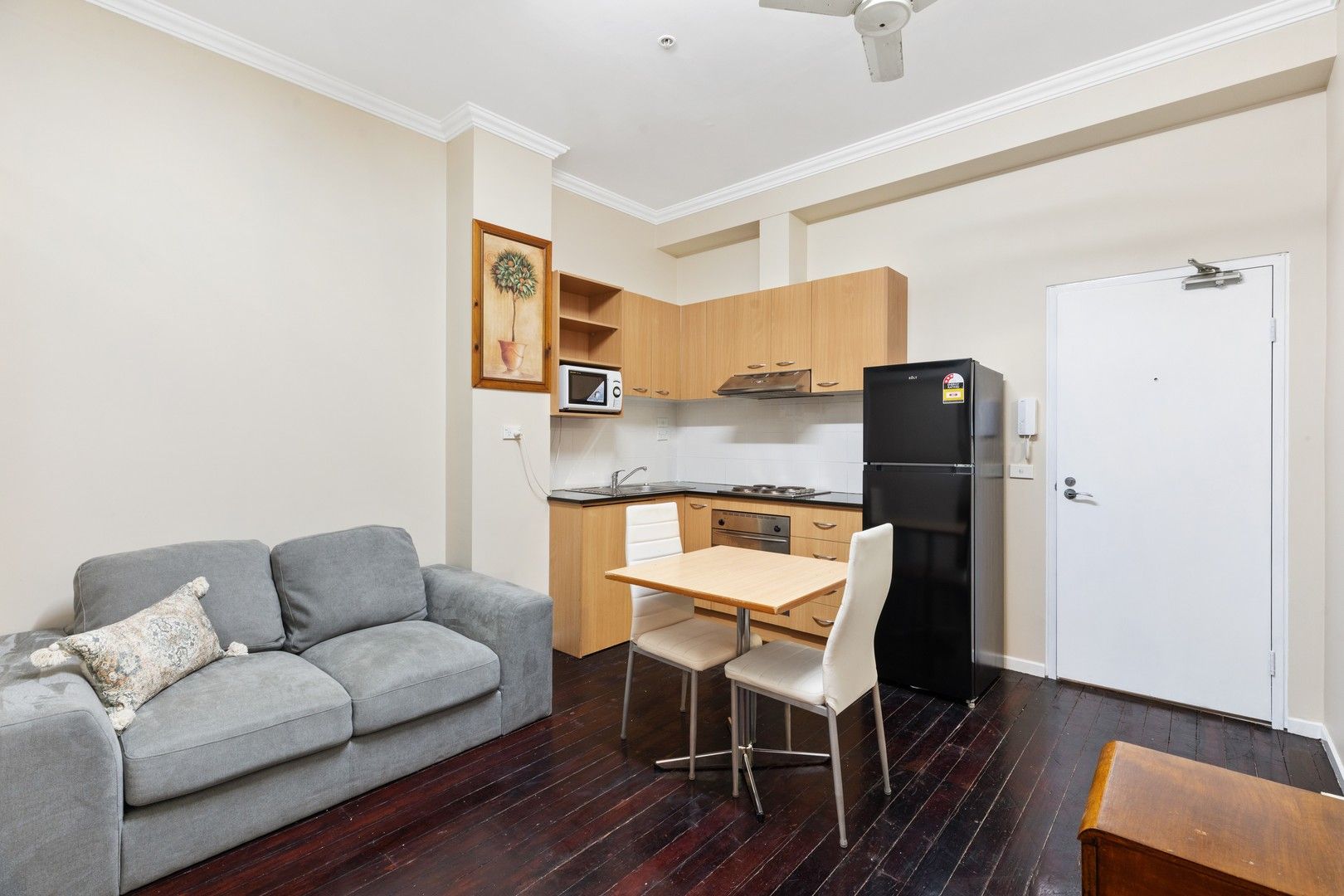 2 bedrooms Apartment / Unit / Flat in 106/441 Lonsdale Street MELBOURNE VIC, 3000