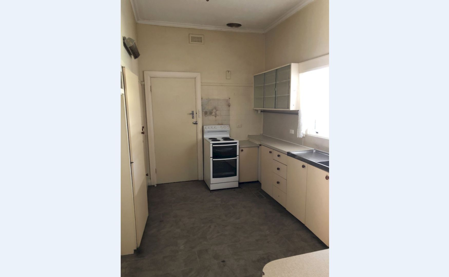 Under Application, Maryborough VIC 3465, Image 1