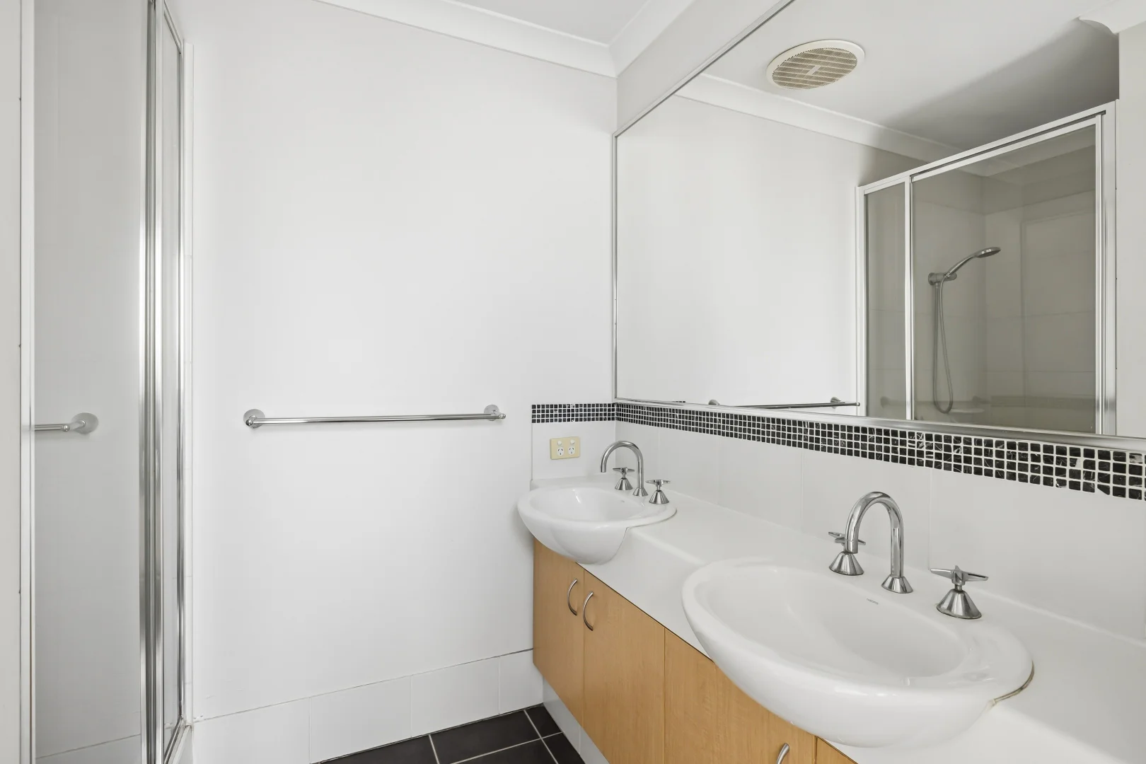 Additional image 19 of 1A Frinton Street, Bayswater WA 6053