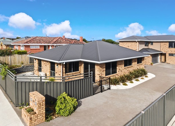 1/15 Russell Avenue, Ulverstone TAS 7315