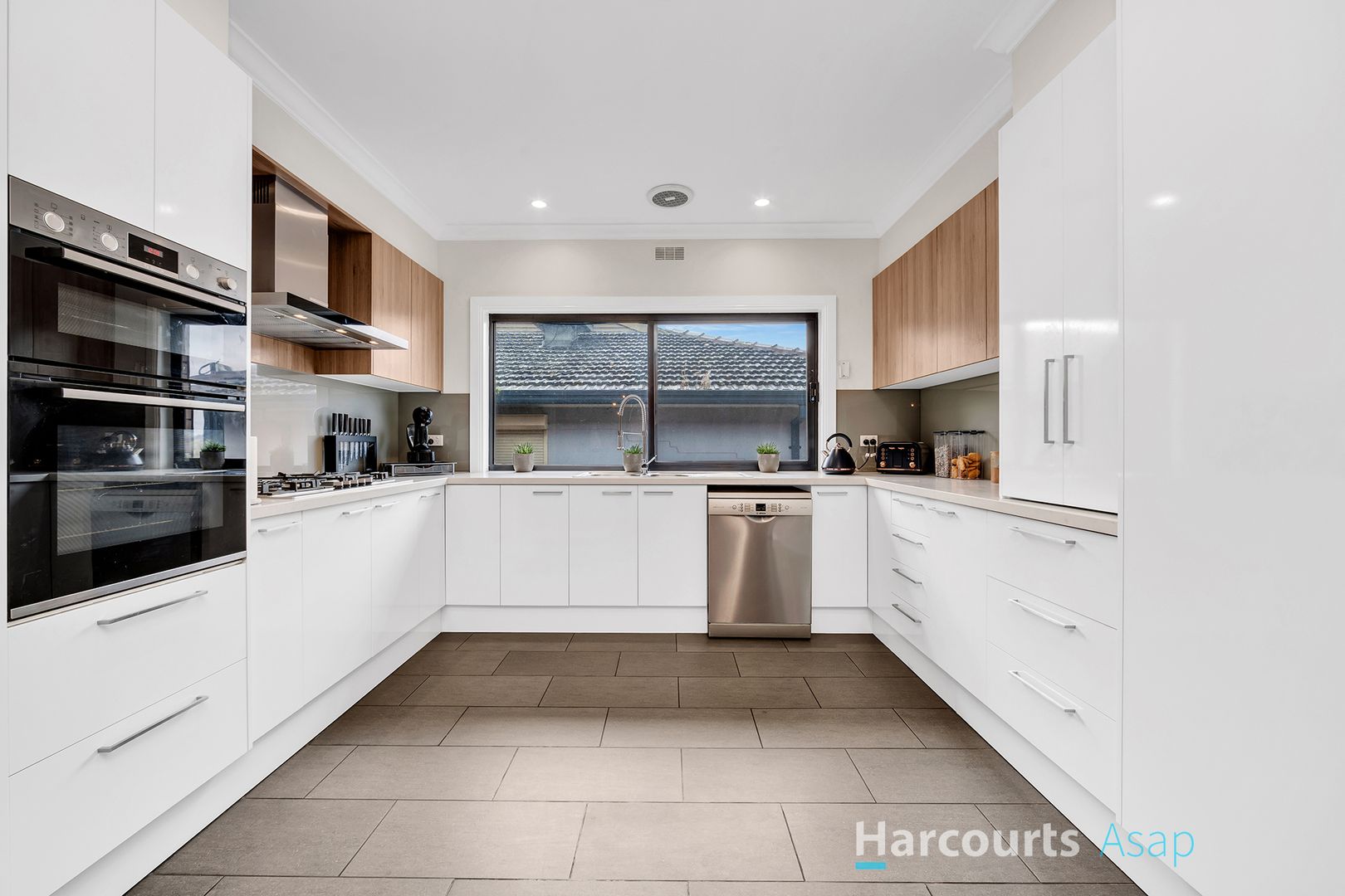 131 Brady Road, Dandenong North VIC 3175, Image 2