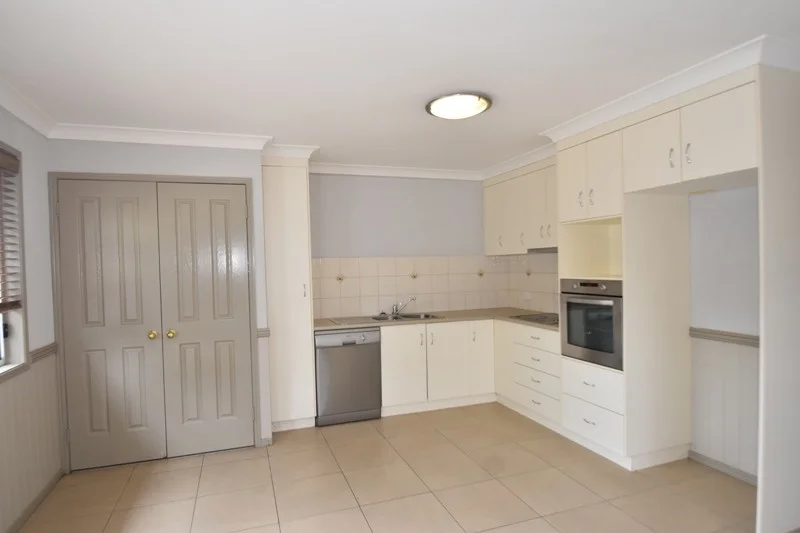 Additional image 4 of 2/9 Hirst Street, Greenmount QLD 4359