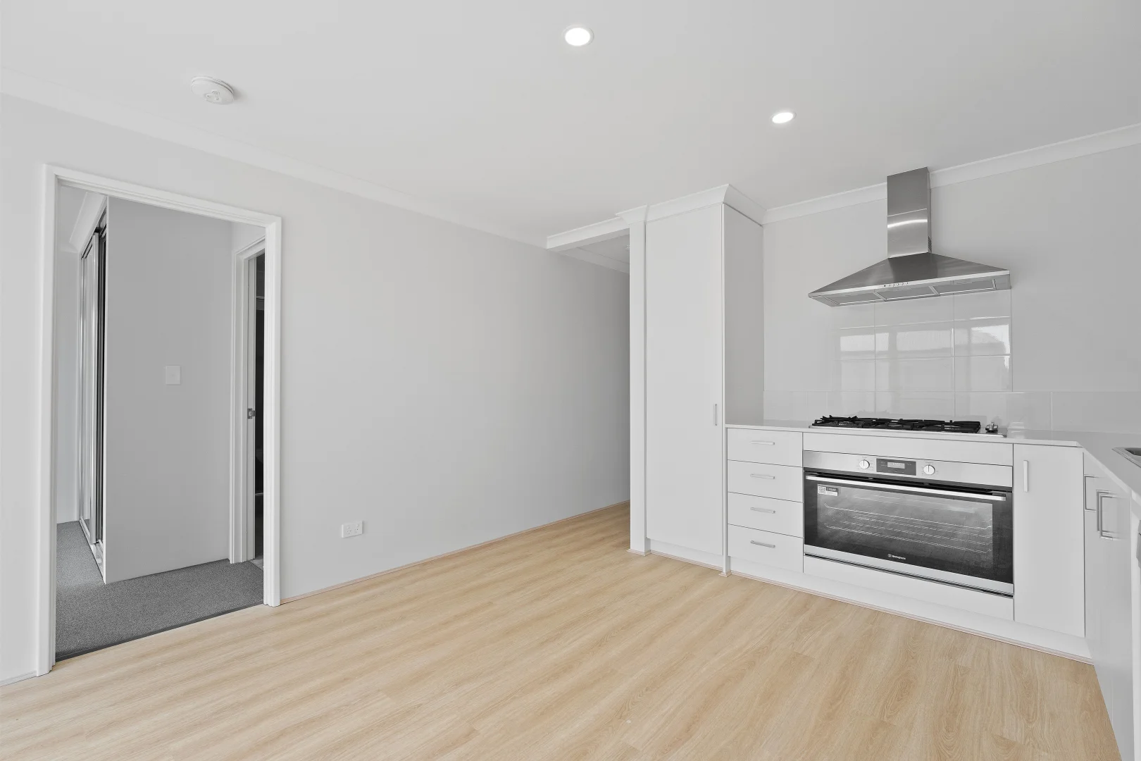 Additional image 12 of 119 Badgerup Avenue, Lakelands WA 6180