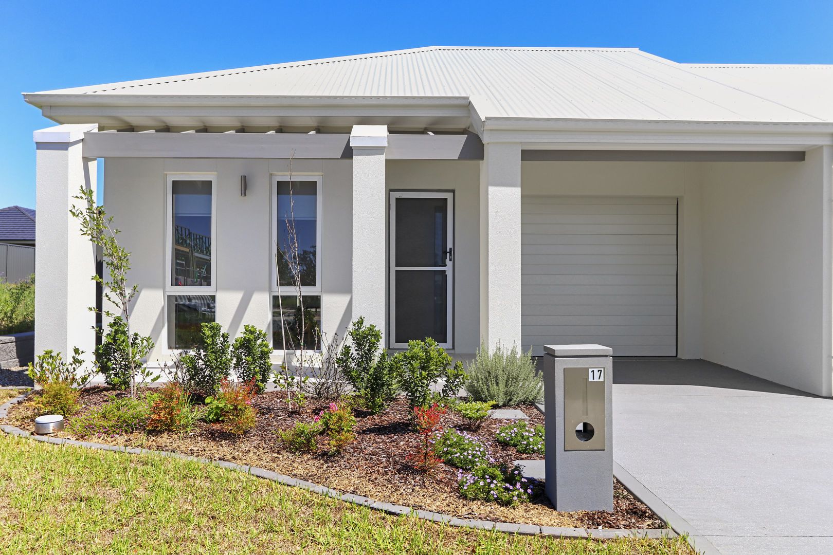 17 Cecilia Street, Hamlyn Terrace Property History & Address Research