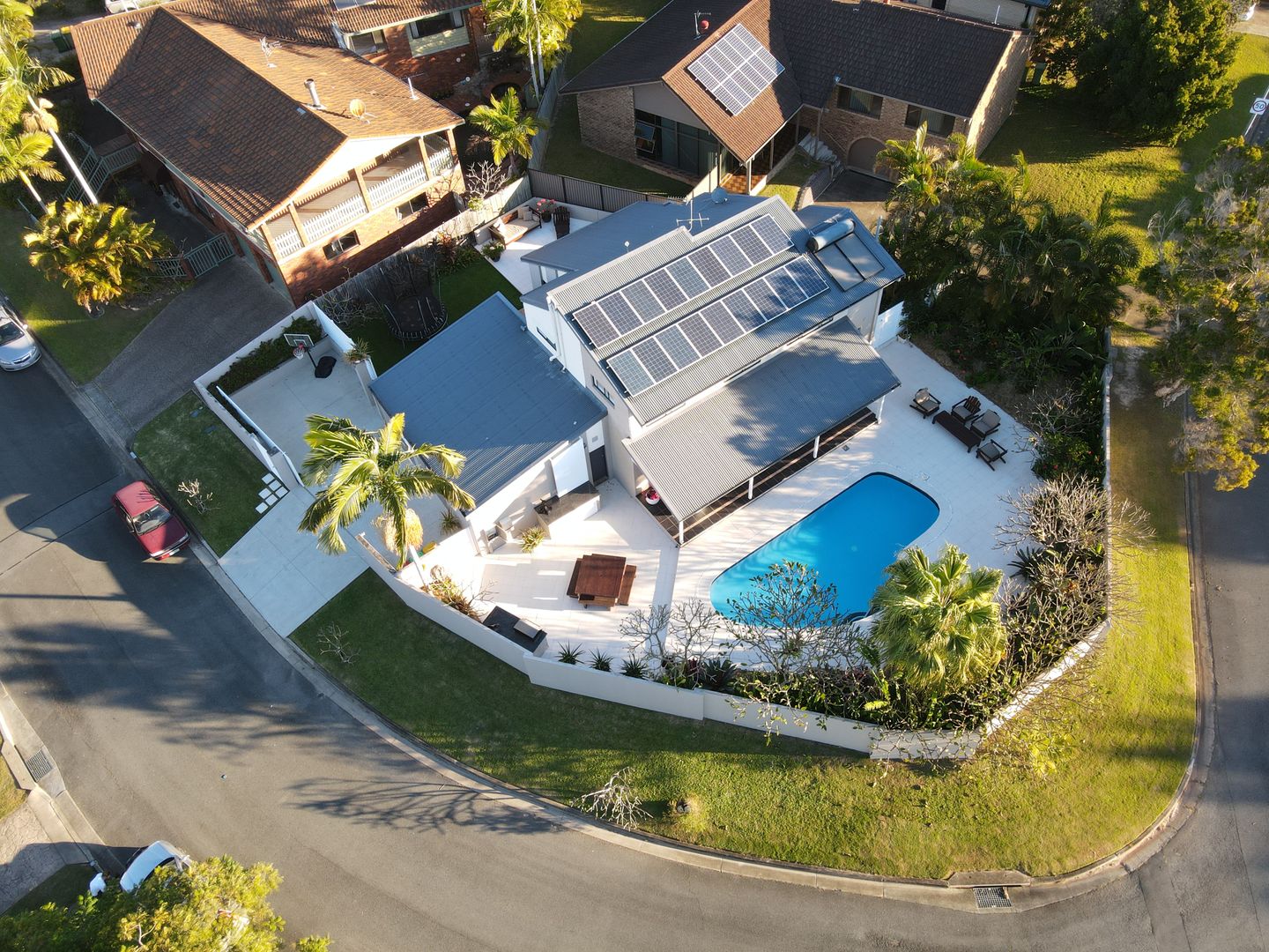 4 bedrooms House in 1 Bunya Place PALM BEACH QLD, 4221