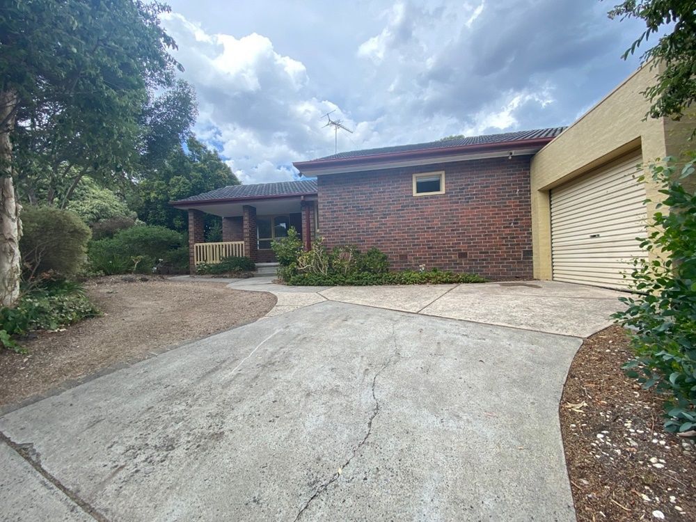 12 Rattray Road, Montmorency VIC 3094, Image 1