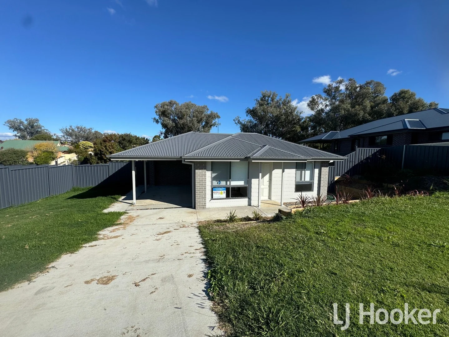 16A Terry Drive, Inverell NSW 2360