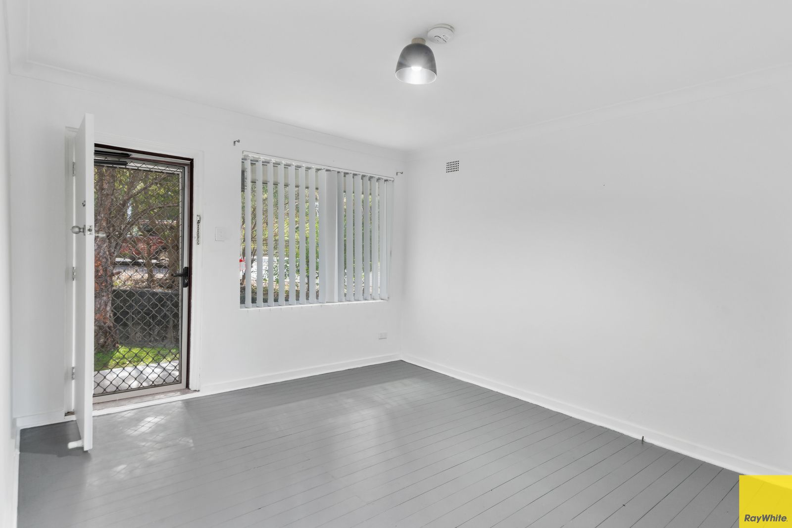4/1 College Place, Gwynneville NSW 2500, Image 1