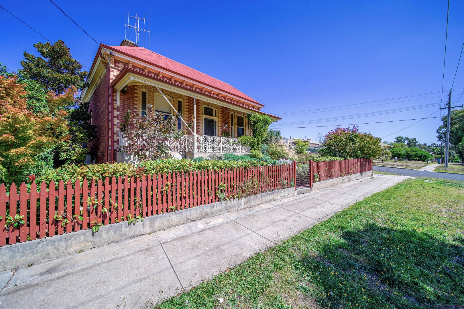 43 Booth Street, Golden Square VIC 3555, Image 2