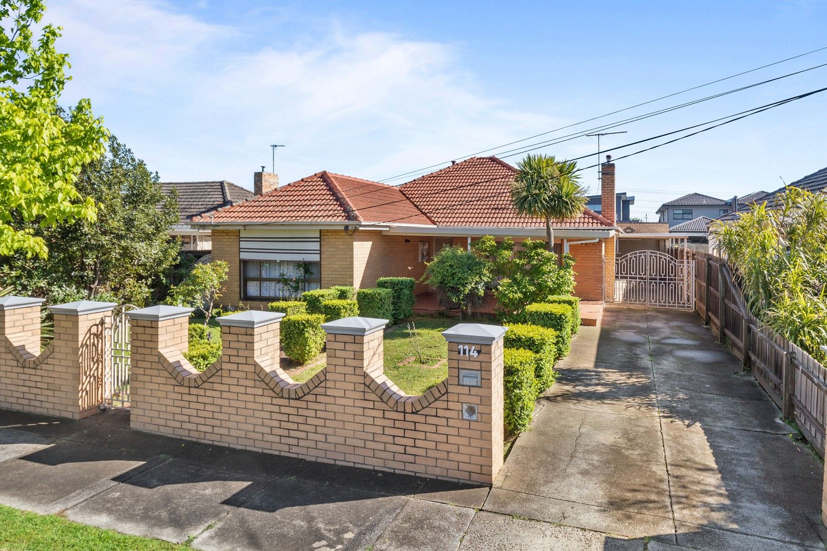 3 bedrooms House in 114 Halsey Rd AIRPORT WEST VIC, 3042