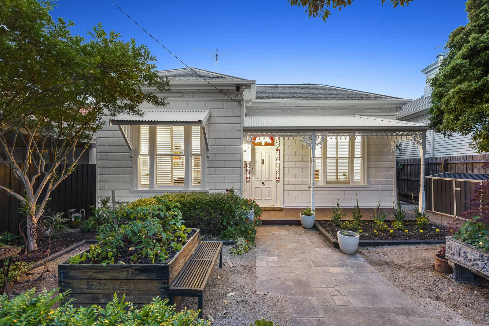 Sold 102 Cochrane Street, Brighton VIC 3186 on 07 Dec 2019 - 2015864277 ...
