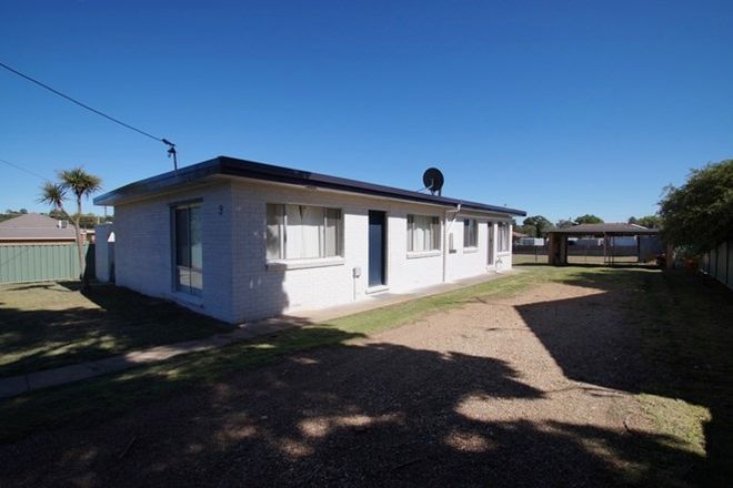Picture of 9 James Avenue, ARMIDALE NSW 2350