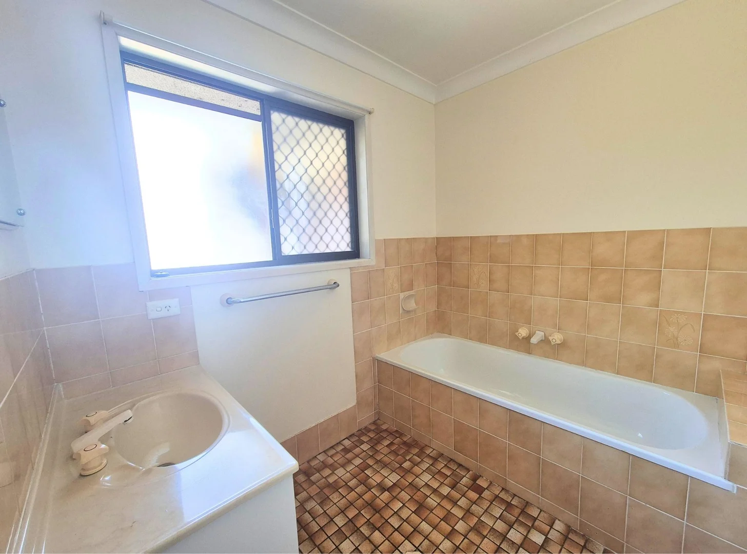 Additional image 10 of 5 Bristol Court, Rothwell QLD 4022
