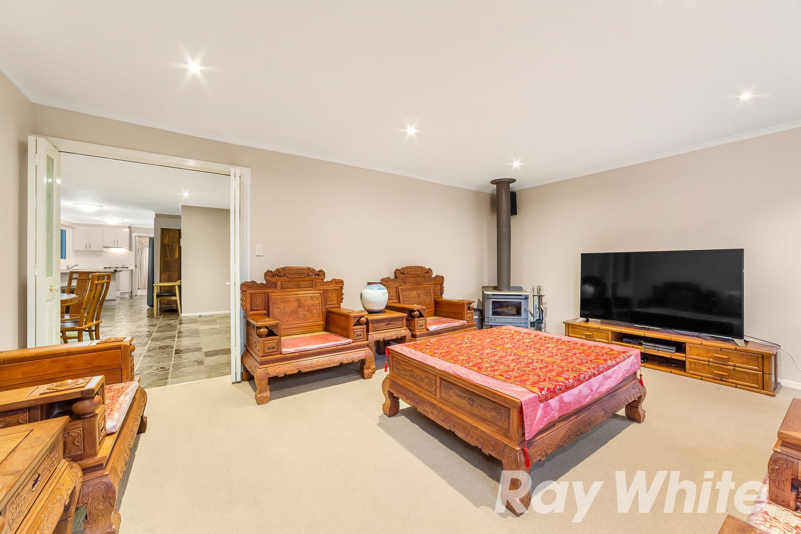 93 Old Orchard Drive, Wantirna South VIC 3152, Image 2