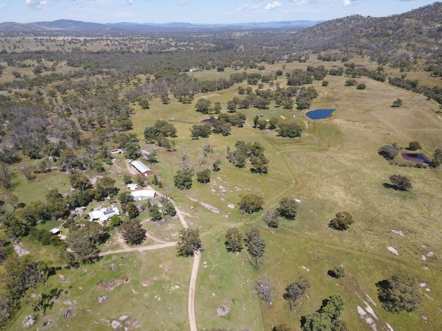 4 bedrooms Acreage / Semi-Rural in 2713 Thunderbolts Way, Yarrowyck URALLA NSW, 2358
