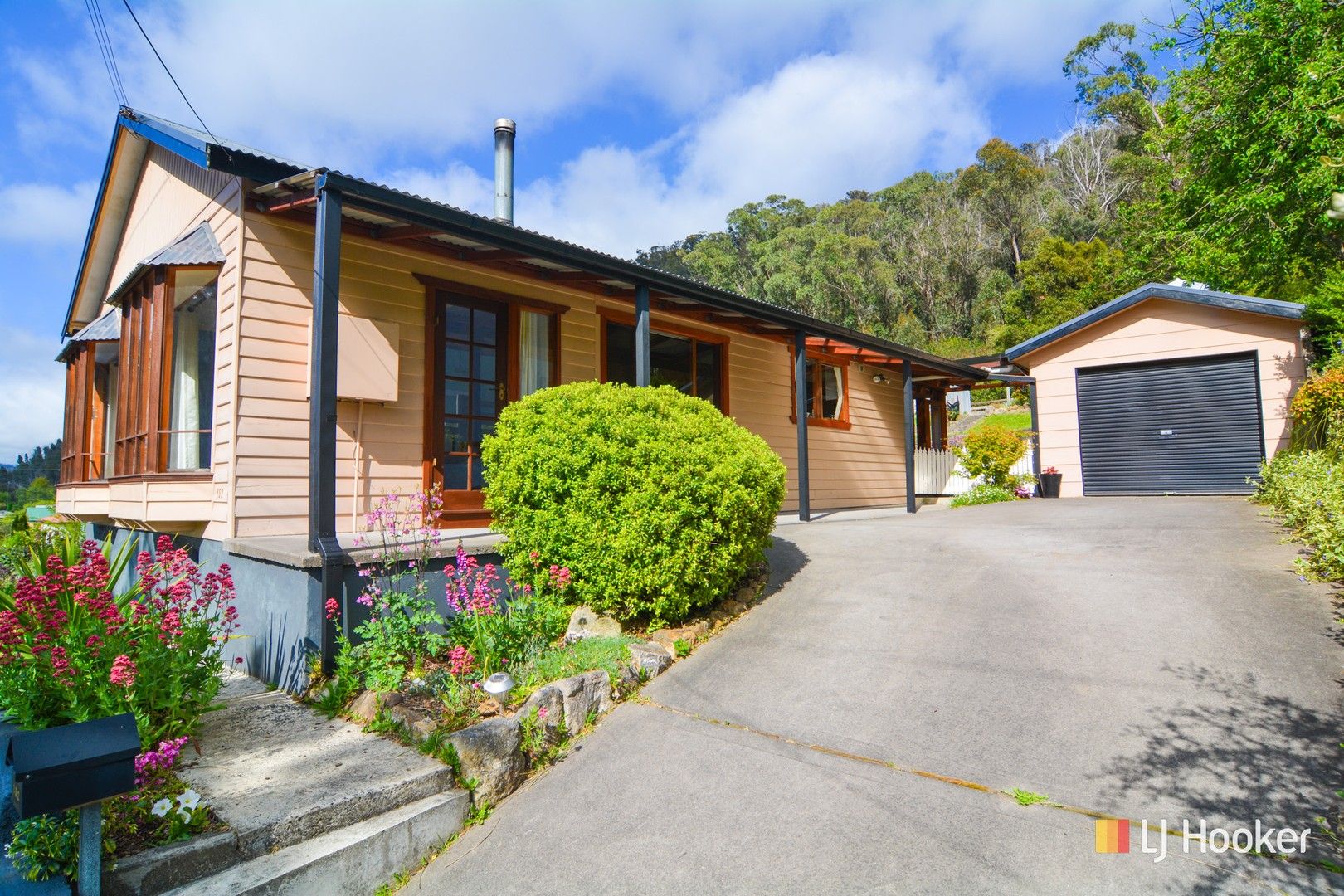 3 bedrooms House in 152 Macauley Street LITHGOW NSW, 2790