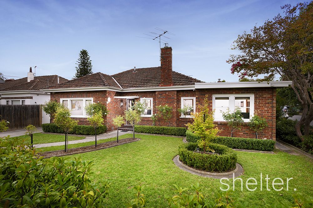 3 bedrooms House in 11 Wynyeh Street MALVERN EAST VIC, 3145