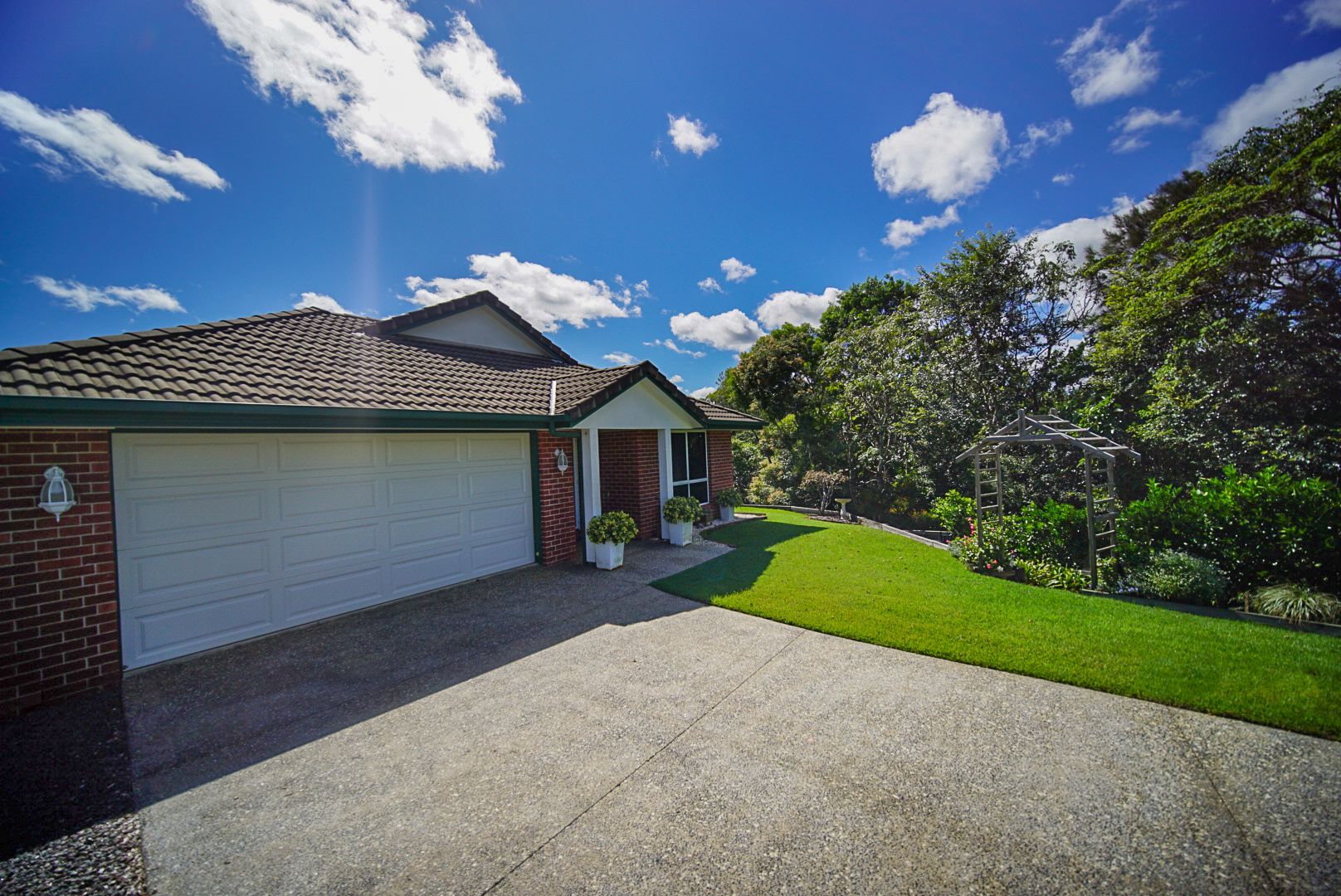 5 Cooee Court, Coes Creek QLD 4560, Image 1