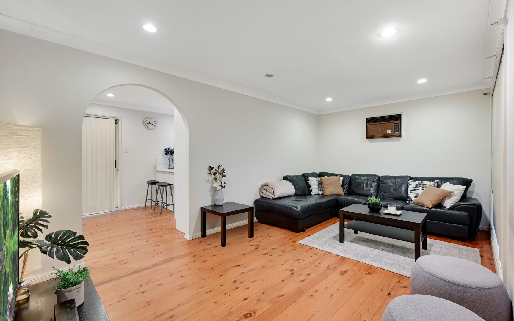 1/66 Fawcett Street, Glenfield NSW 2167, Image 1