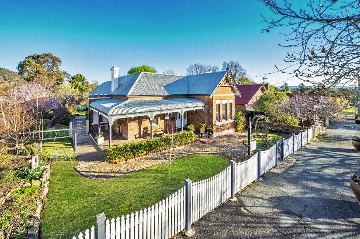 Yass NSW 2582 4 beds house for Sale, 995,000 2014911513 Domain