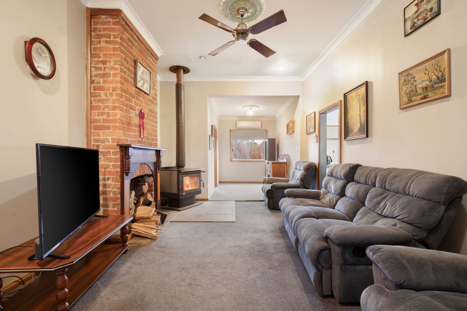 2 East Street, Uralla NSW 2358, Image 1