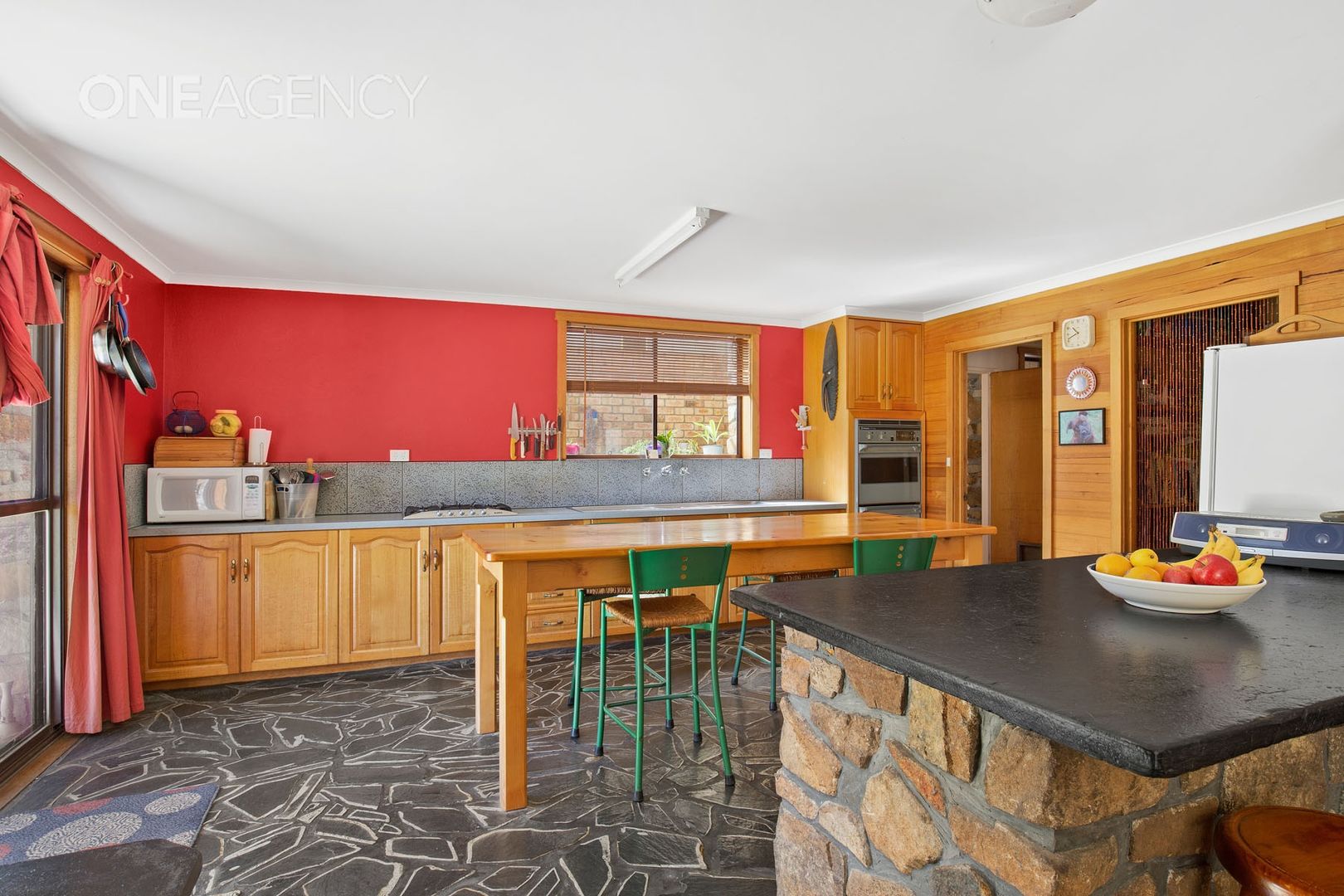 337 Sandy Point Road, Bridport TAS 7262, Image 2