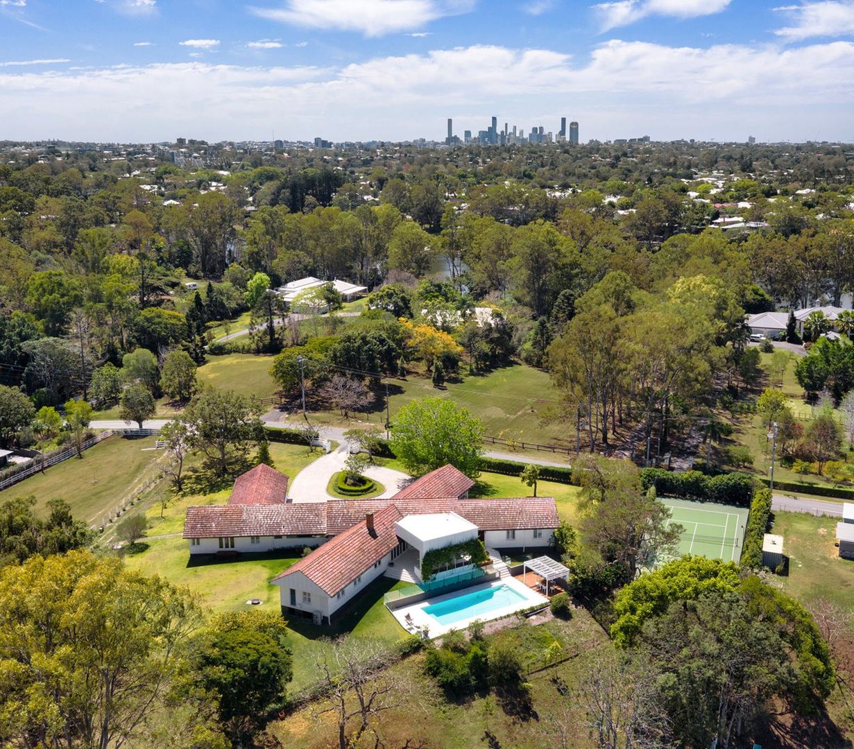 385 Jesmond Road, Fig Tree Pocket Property History & Address Research
