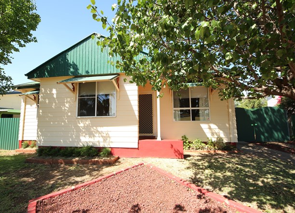 60 Corbett Avenue, Dubbo NSW 2830