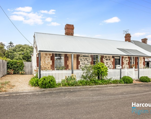 4 Freeling Street, Port Elliot SA 5212