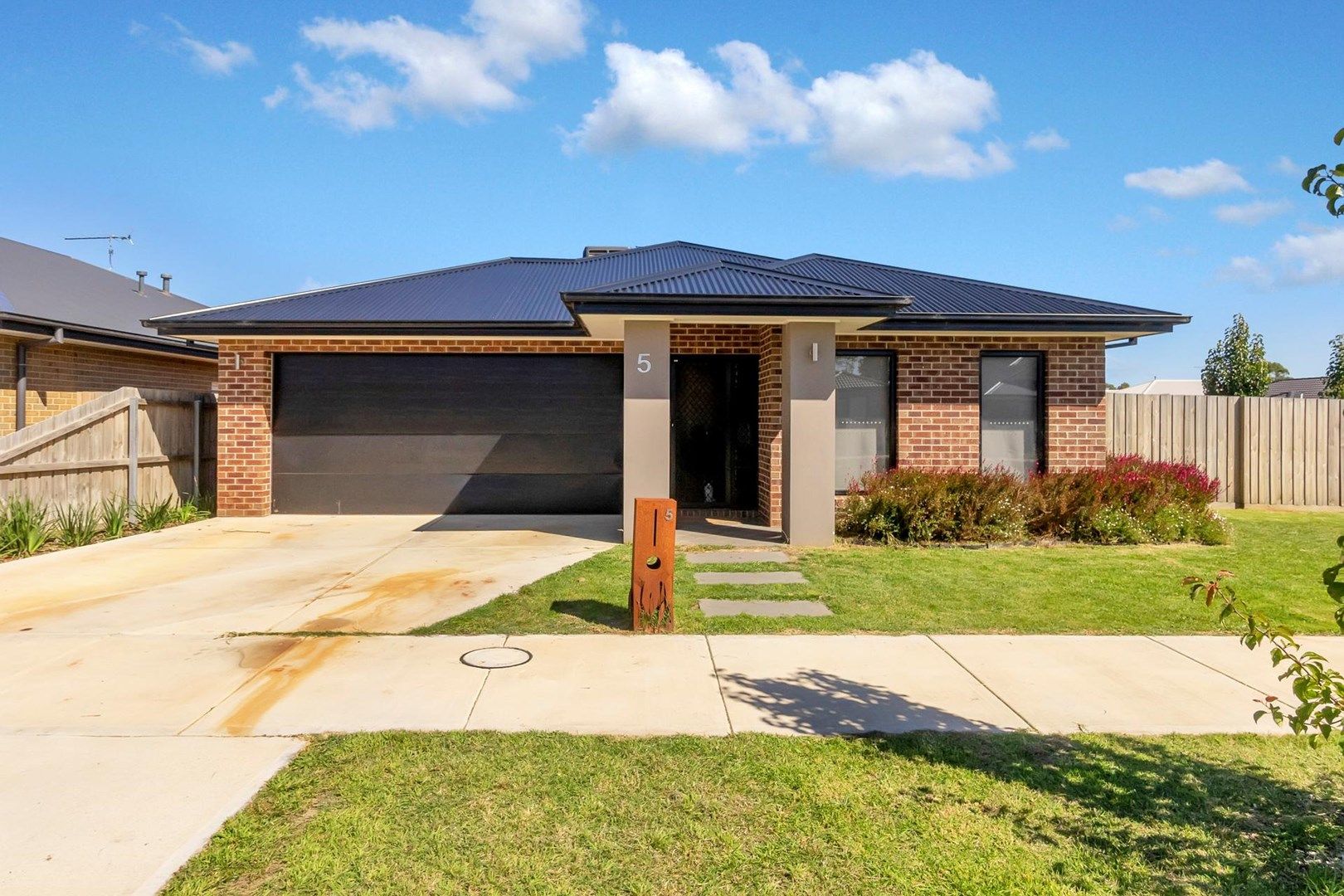 5 Jasmine Crescent, Ballan VIC 3342, Image 0