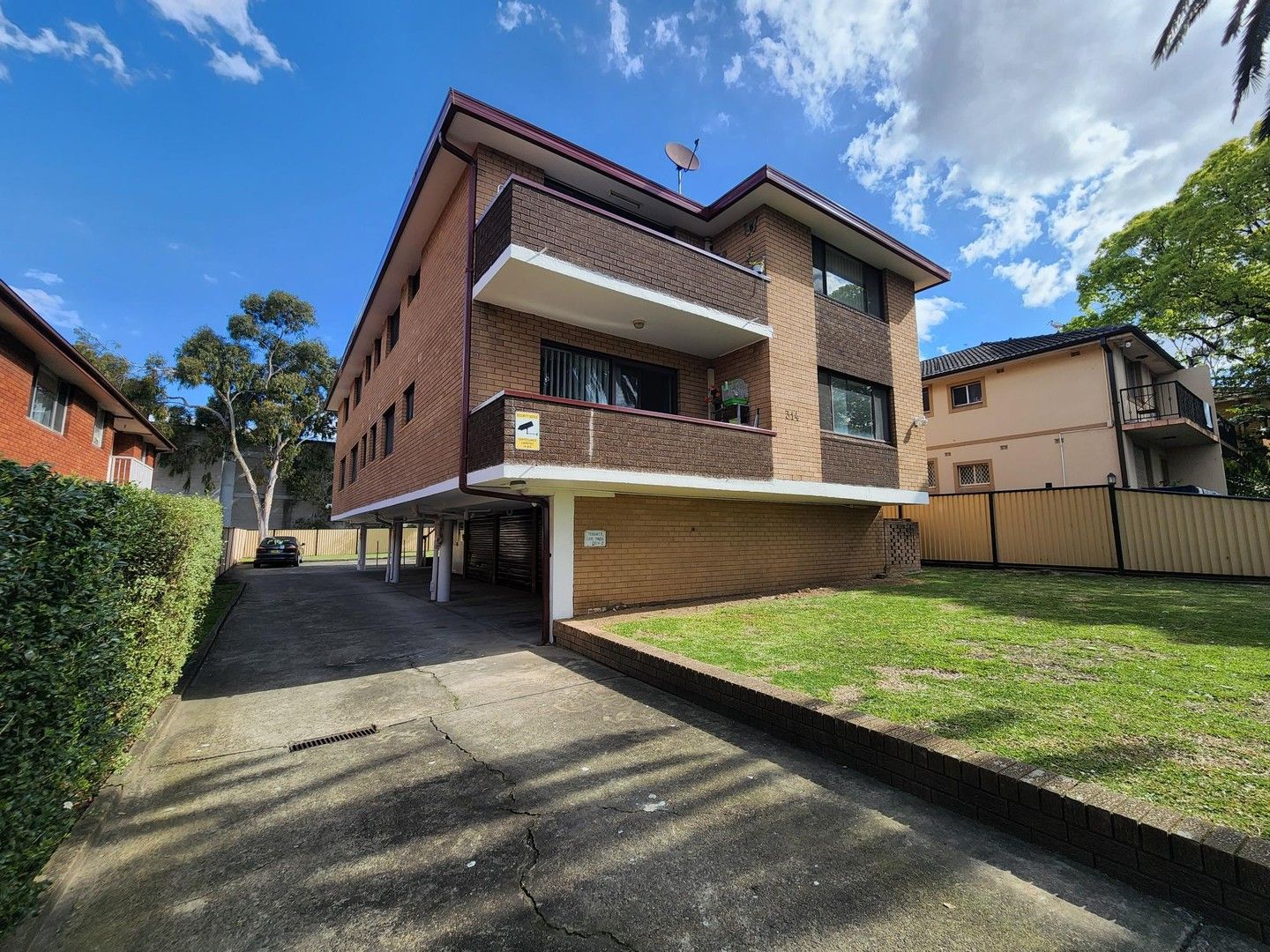 2 bedrooms Apartment / Unit / Flat in 4/314 Merrylands Road MERRYLANDS NSW, 2160