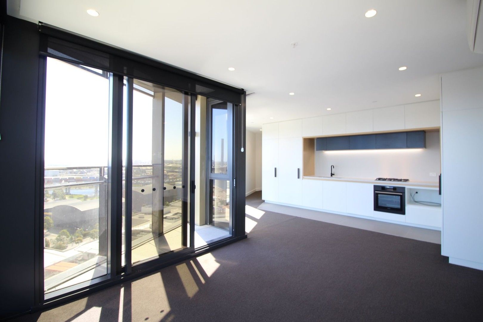 2 bedrooms Apartment / Unit / Flat in 1814/421 Docklands Drive DOCKLANDS VIC, 3008