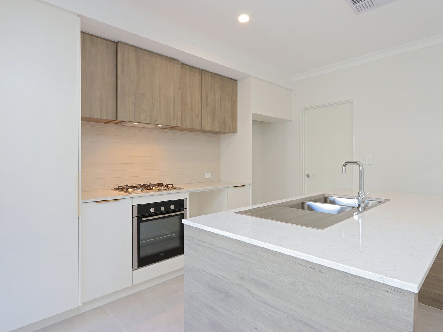 15 Kinship Street, Willetton WA 6155 House For Rent Domain