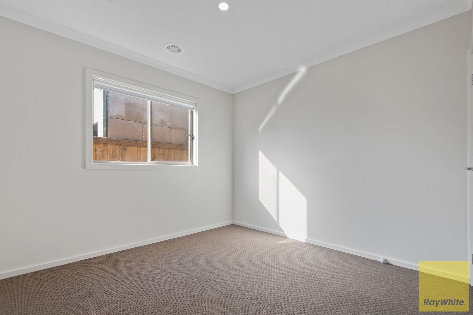 32 Serengeti drive, Bonnie Brook VIC 3335, Image 2