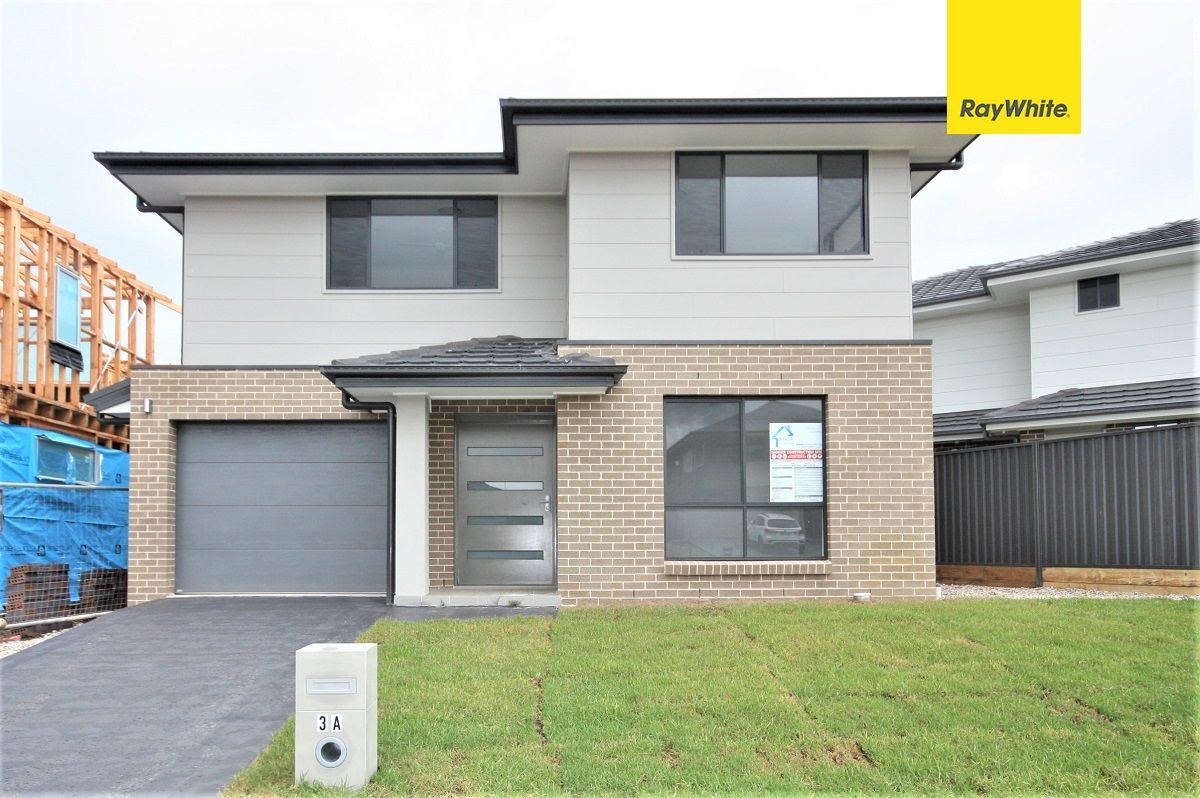 5 bedrooms House in 3A Smokebush Avenue LEPPINGTON NSW, 2179