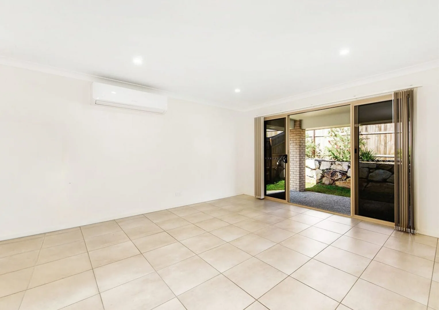 Additional image 2 of 12 Milbrook Crescent, Pimpama QLD 4209