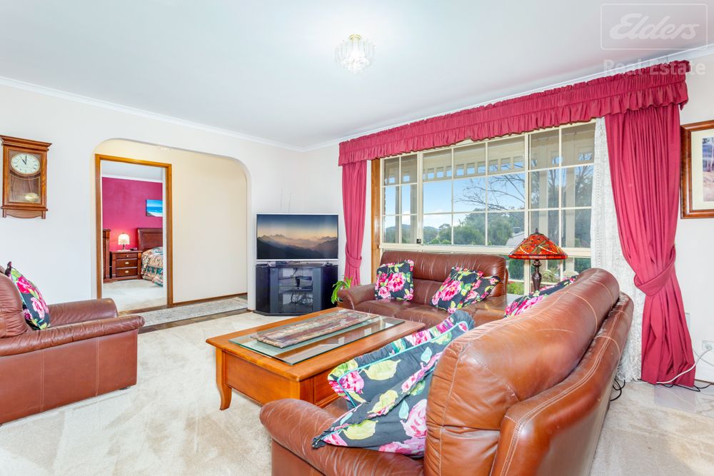 25 Furlong Road, Queanbeyan West NSW 2620, Image 2