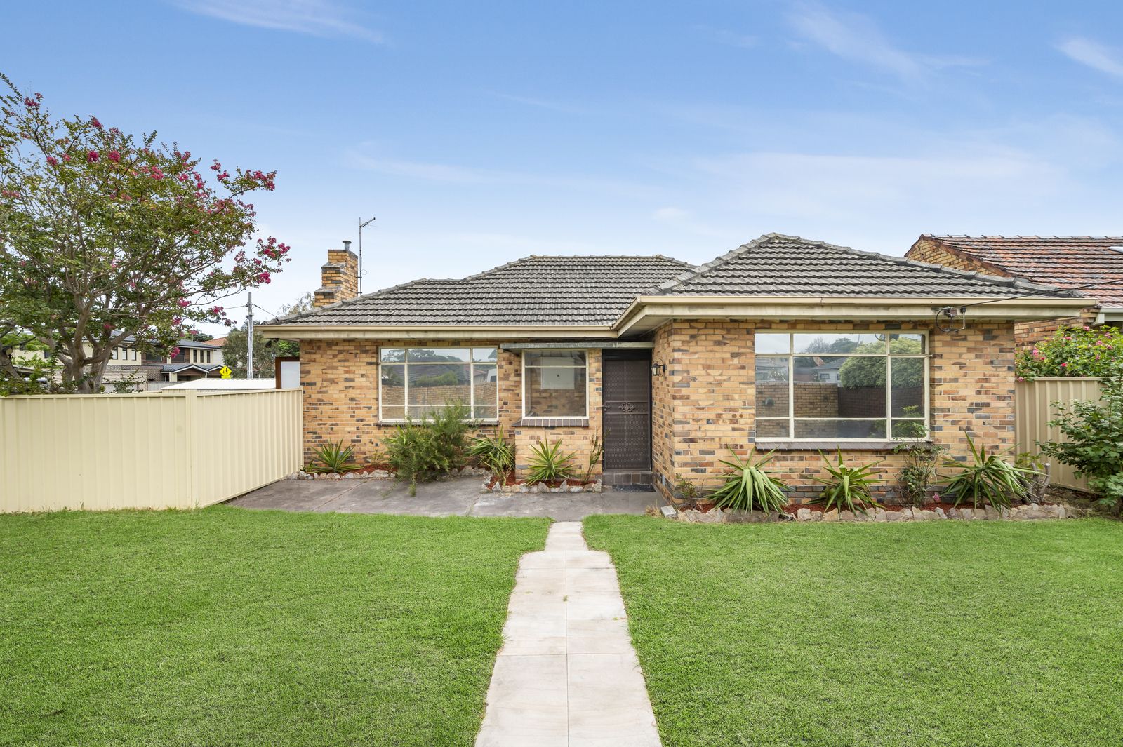 613 Warrigal Road, Bentleigh East Property History & Address Research