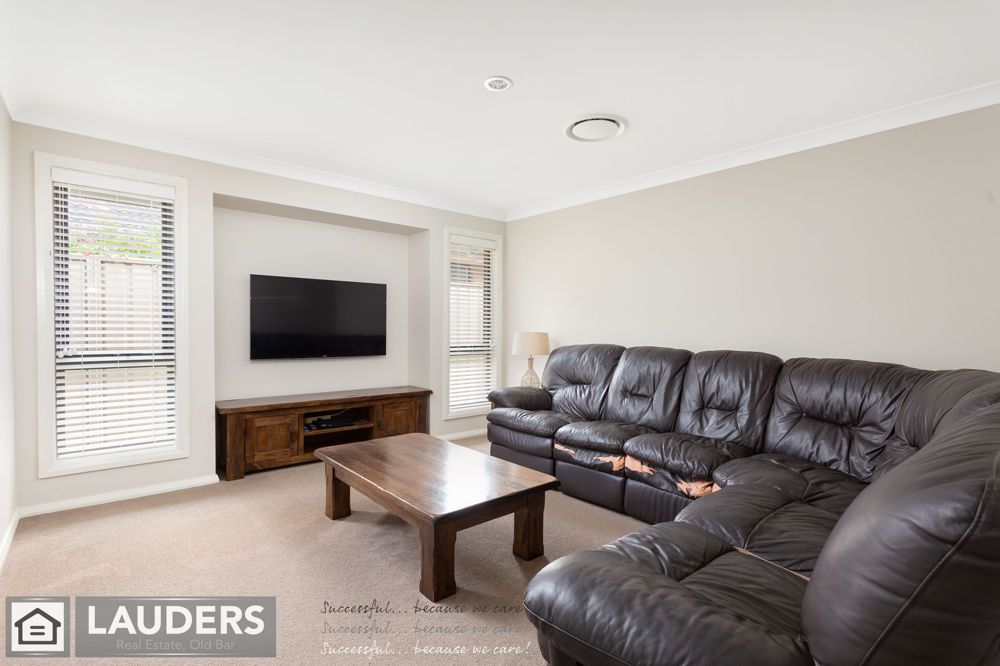 4 Rosier Place, Old Bar NSW 2430, Image 2