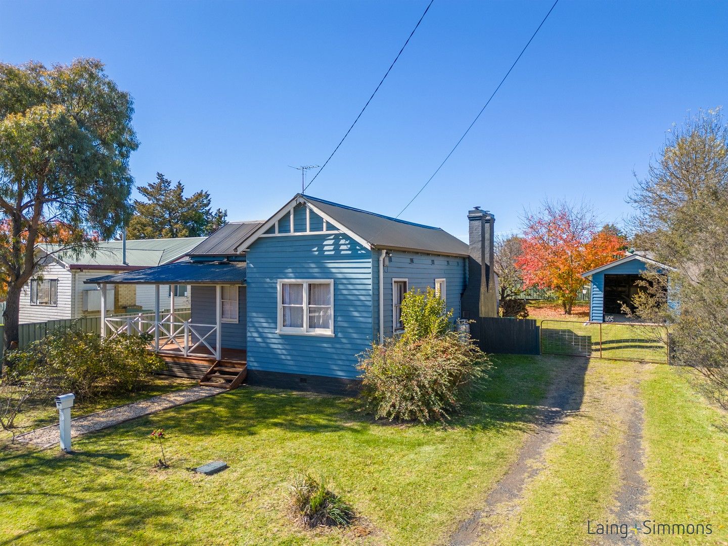 3 bedrooms House in 165 Miller Street ARMIDALE NSW, 2350