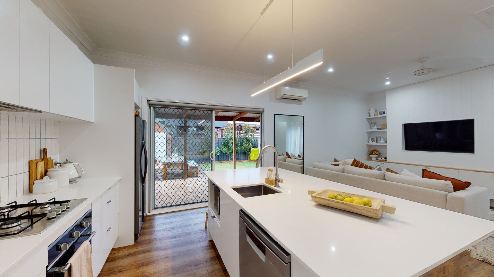 3 bedrooms House in 64 Wilson Street CARRINGTON NSW, 2294