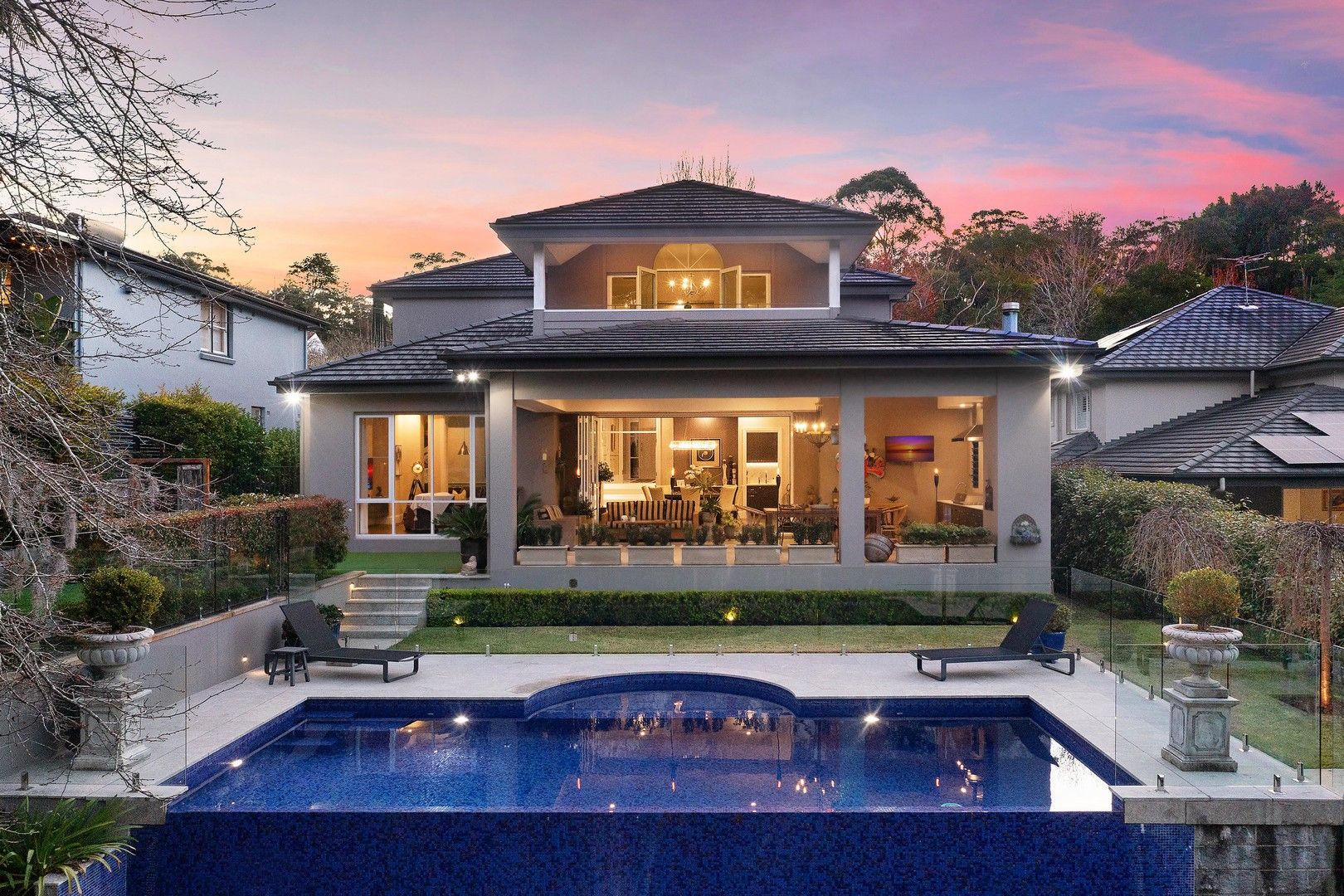 4 bedrooms House in 39 Kokoda Avenue WAHROONGA NSW, 2076