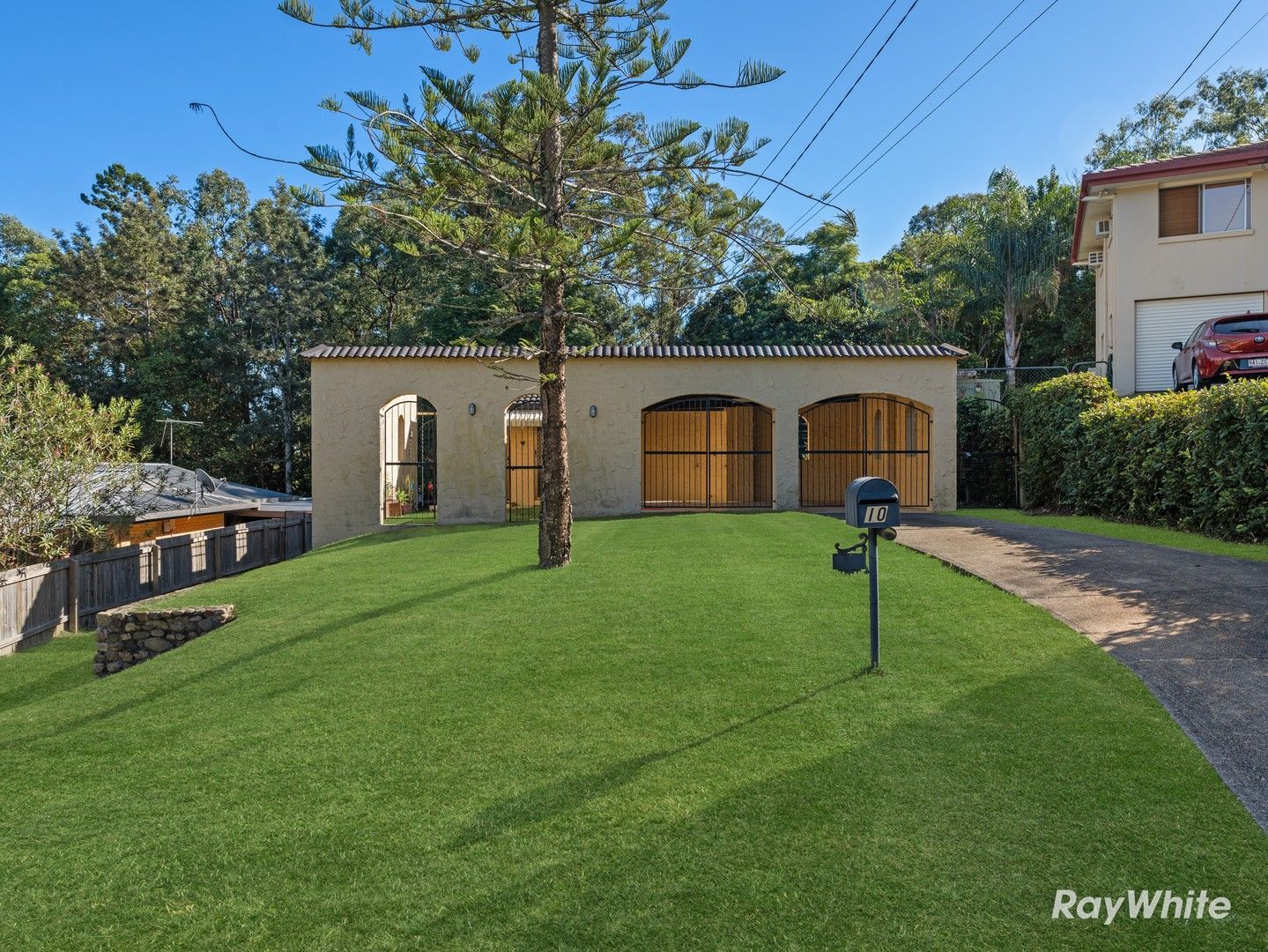 10 Portley Street, Bundamba QLD 4304, Image 0