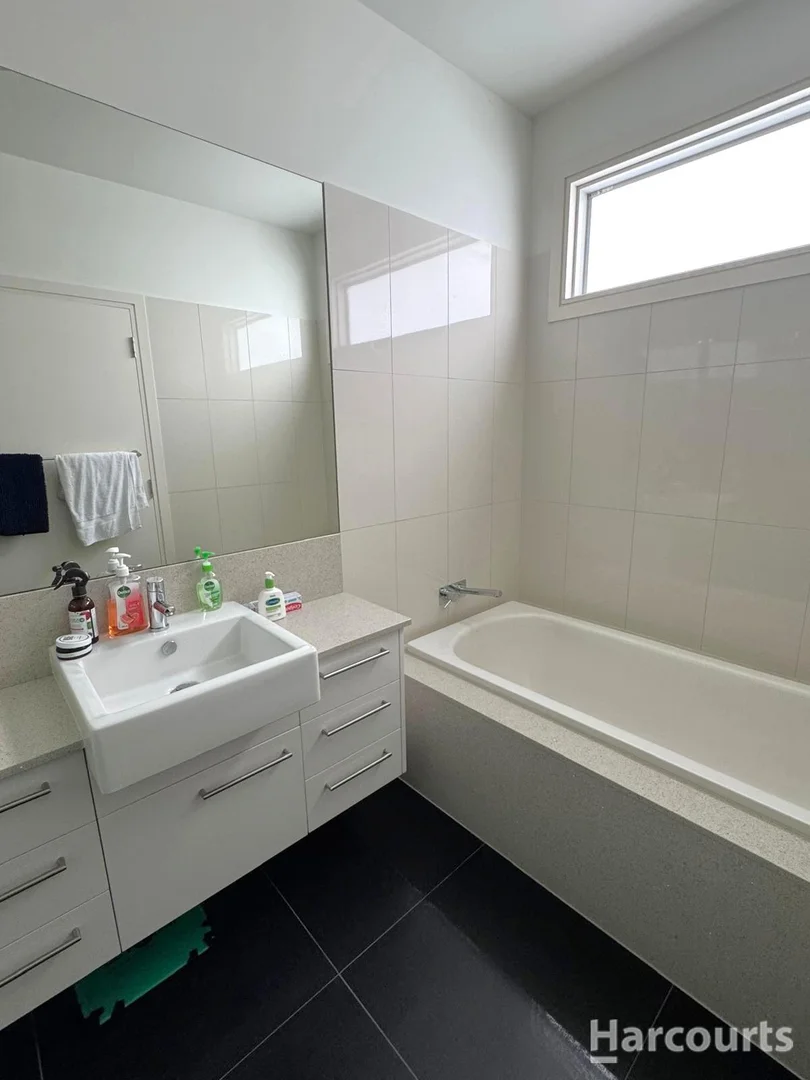 Additional image 7 of 4/3 Adelaide Street, George Town TAS 7253