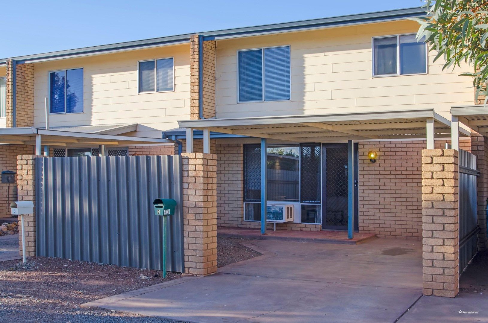 2 bedrooms Townhouse in 2/470 Hannan Street KALGOORLIE WA, 6430